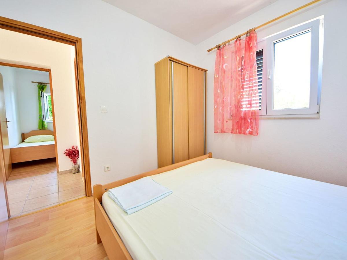 Holiday Home Tina - Hvr501 By Interhome Gdinj Luaran gambar